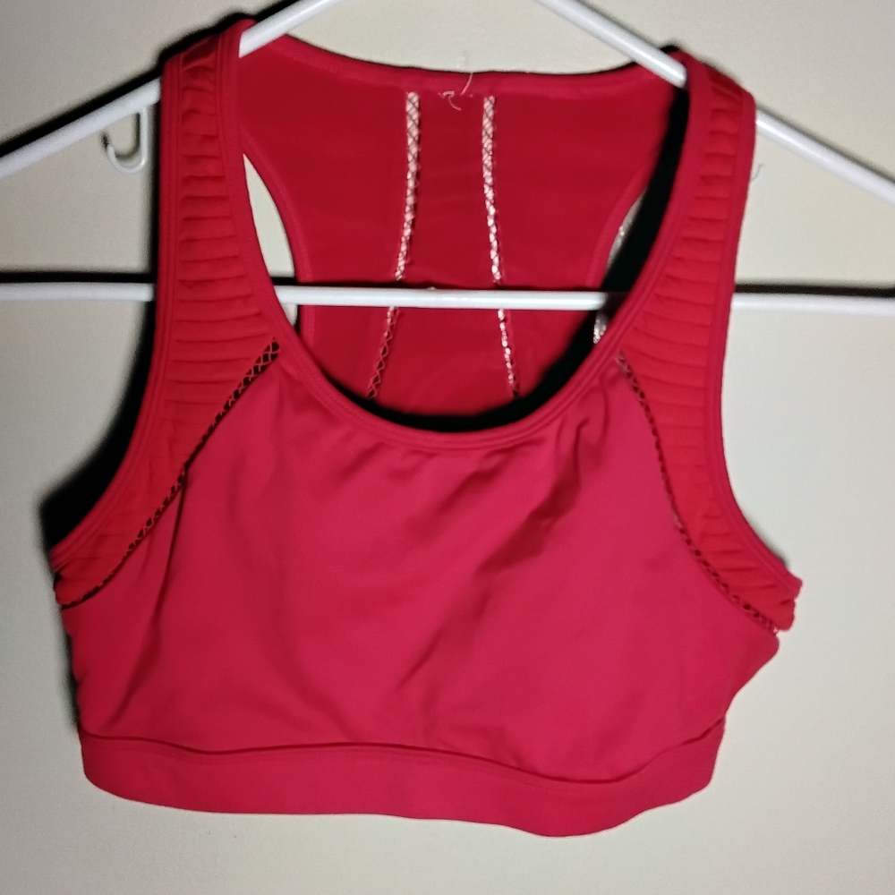 Fabletics Red Padded Medium Impact Sports Bra Katelyn Model Size Medium